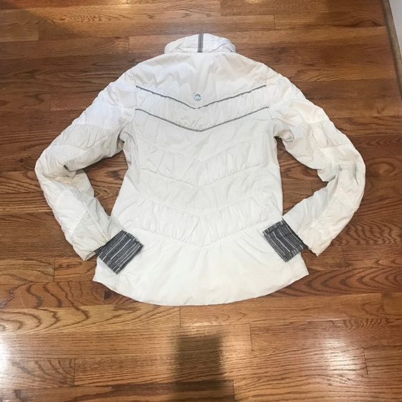 Lululemon Outward Bound Jacket - Picture 6 of 11